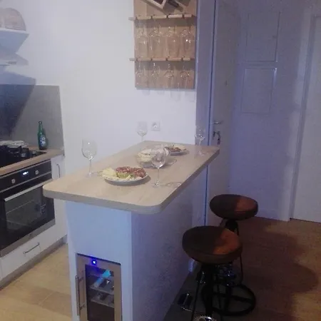 Modern 2+2 Zinfandel With Beautiful View Apartment *